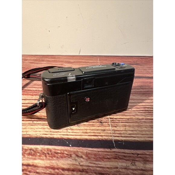 YASHICA Full Automatic Auto Focus Motor 35mm P/R - Picture 4 of 9